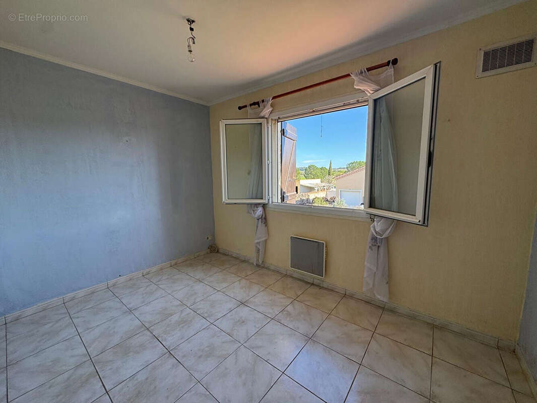 Maison à THEZAN-LES-BEZIERS