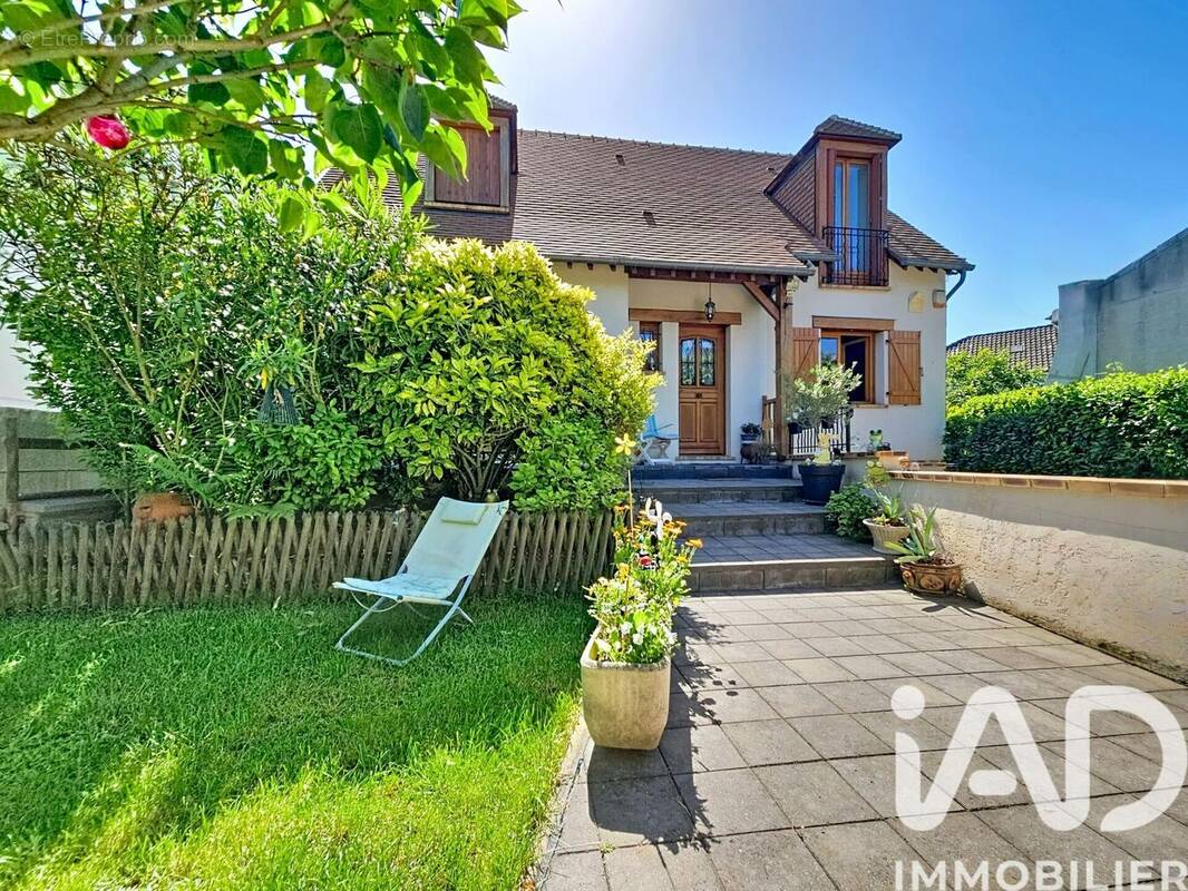 Photo 1 - Maison à GOURNAY-SUR-MARNE