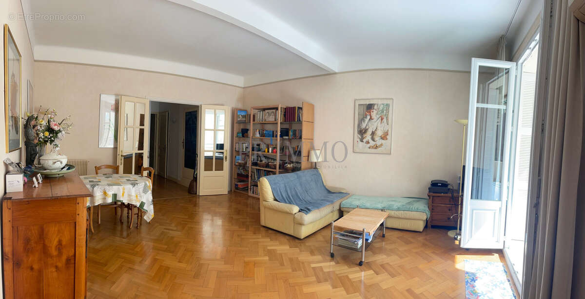 Appartement à SAINT-RAPHAEL