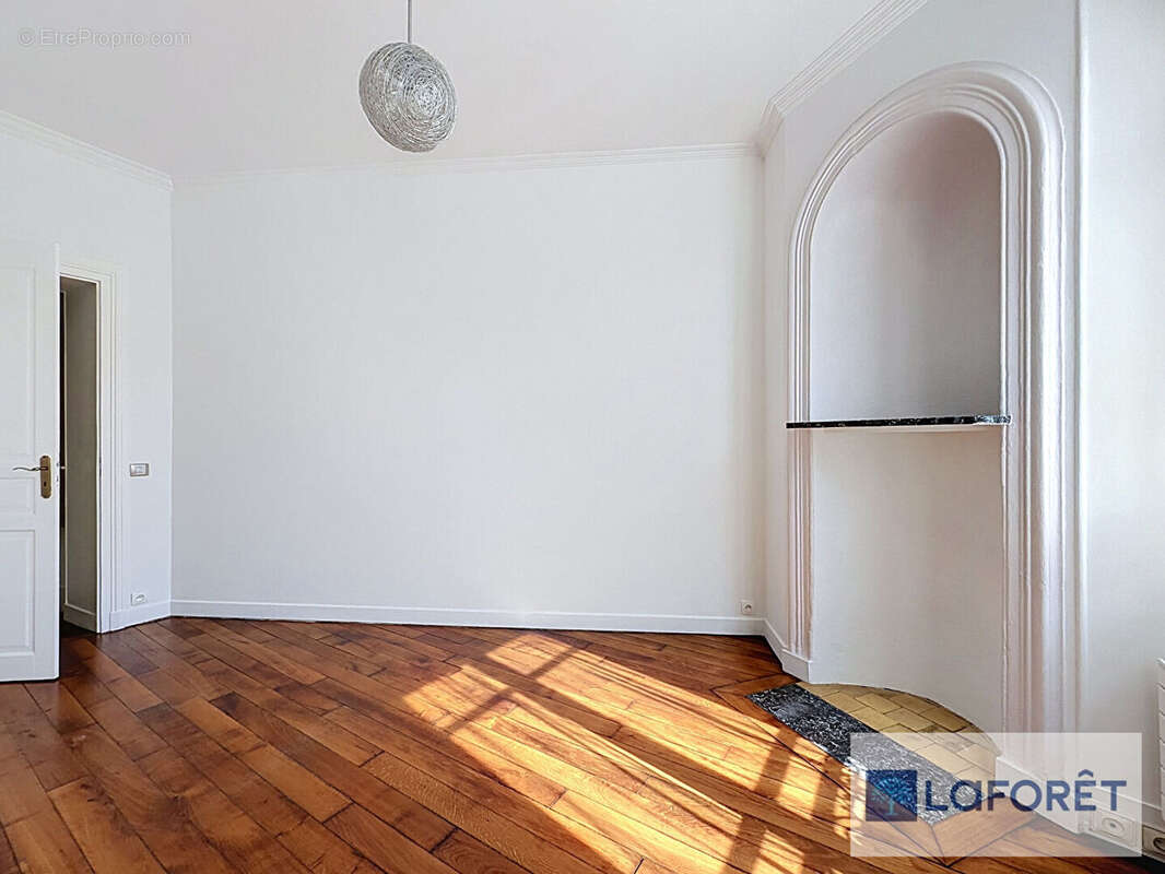 Appartement à VERSAILLES