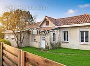 Photo 1 - Maison à SAINT-ESTEPHE