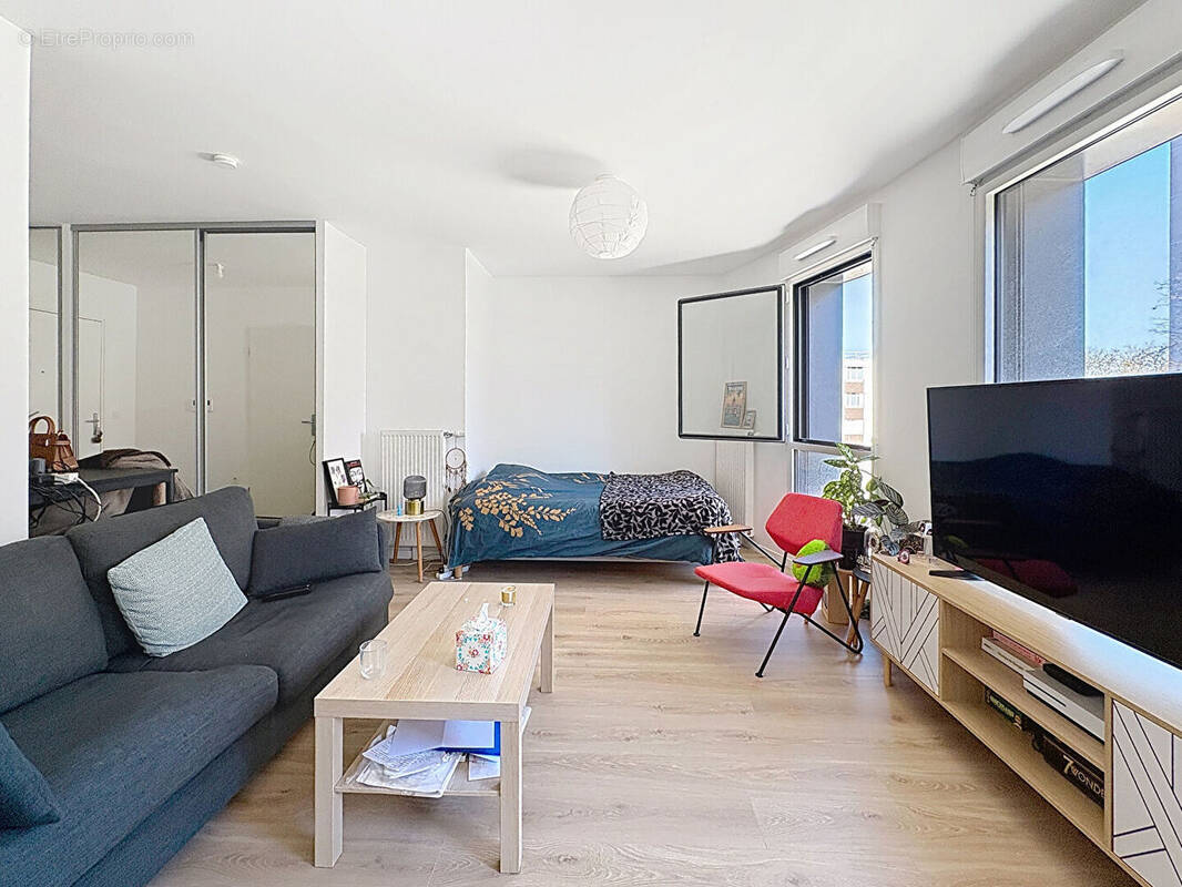 Appartement à ROMAINVILLE