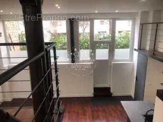 Paris 11ème - loft dans immeuble haussmannien - photo 2