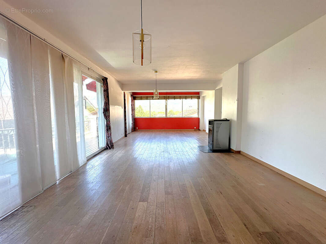 Appartement à TENCIN