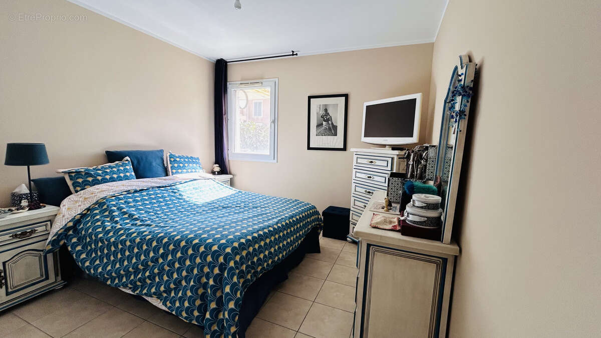 Appartement à CARQUEIRANNE