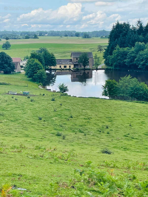 Maison à CHATEAU-CHERVIX