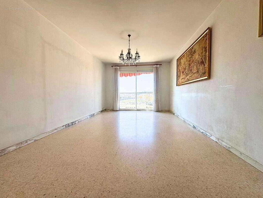   - Appartement à NICE
