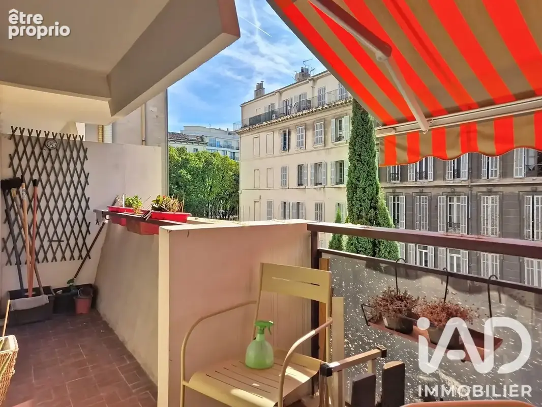 Photo 1 - Appartement à MARSEILLE-6E