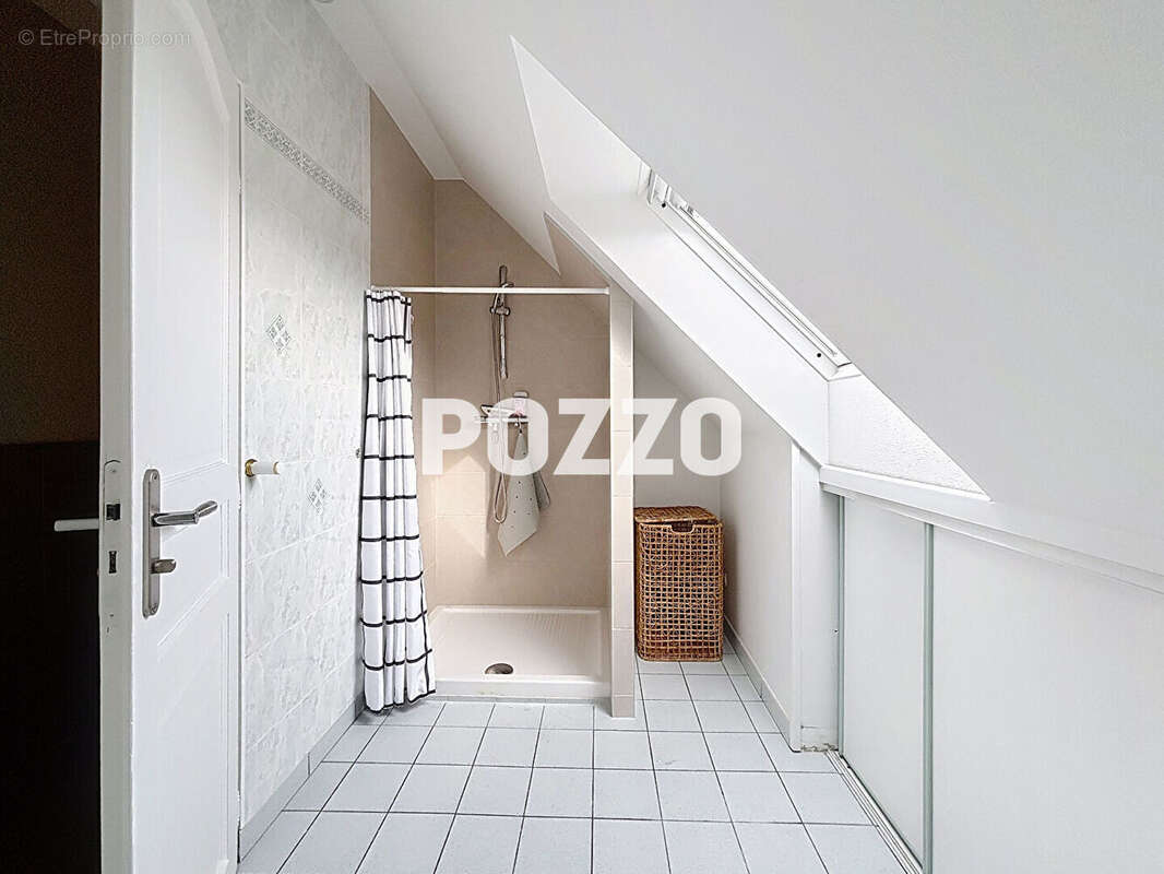 Maison à AGON-COUTAINVILLE