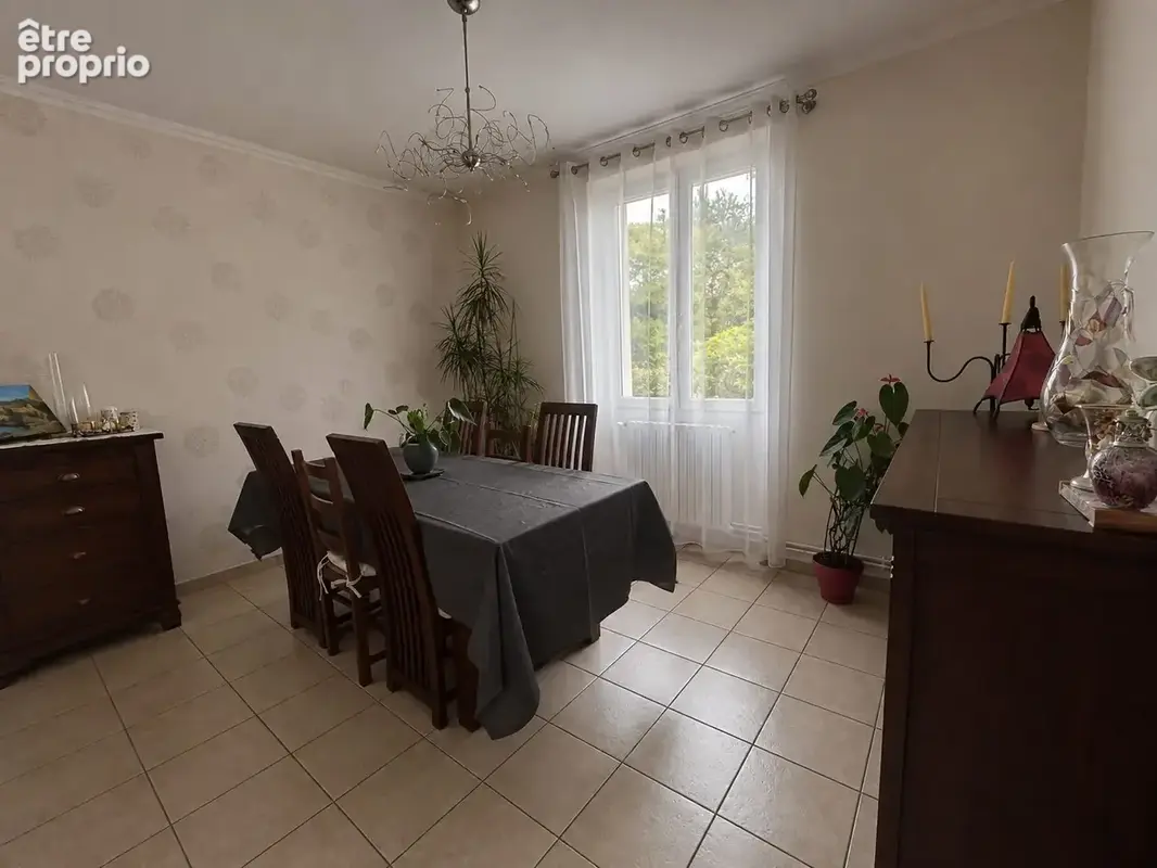 Maison 5 pièces 113 m² à vendre à Pont-D'ouilly (14690) - photo 4