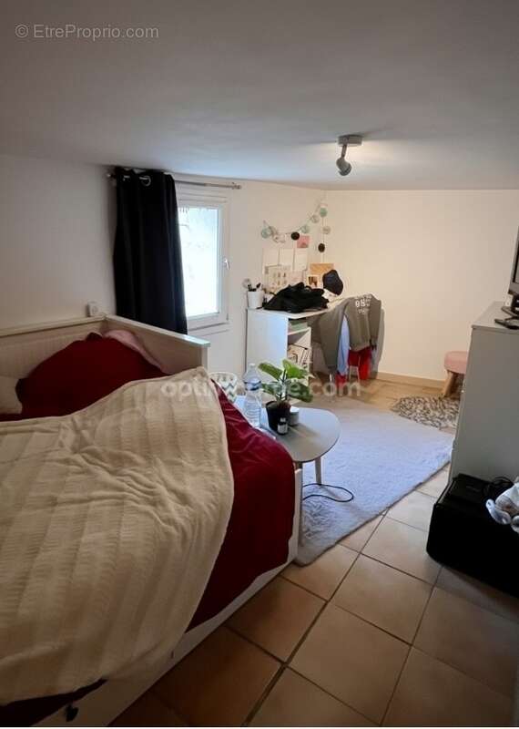 Appartement à FLORENSAC