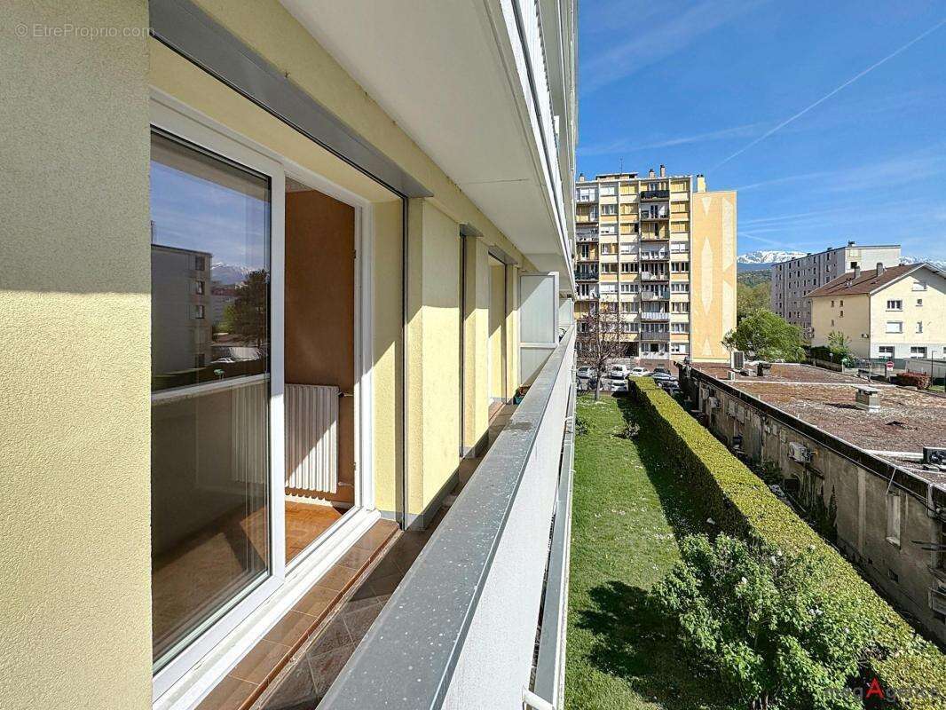 Appartement à ECHIROLLES