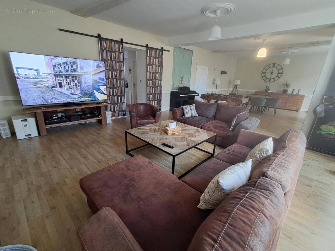 Maison à PONTVALLAIN