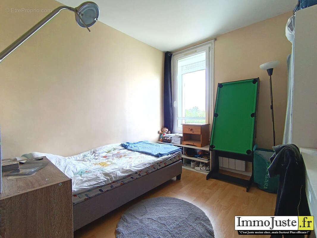 Appartement à MONTIGNY-LE-BRETONNEUX