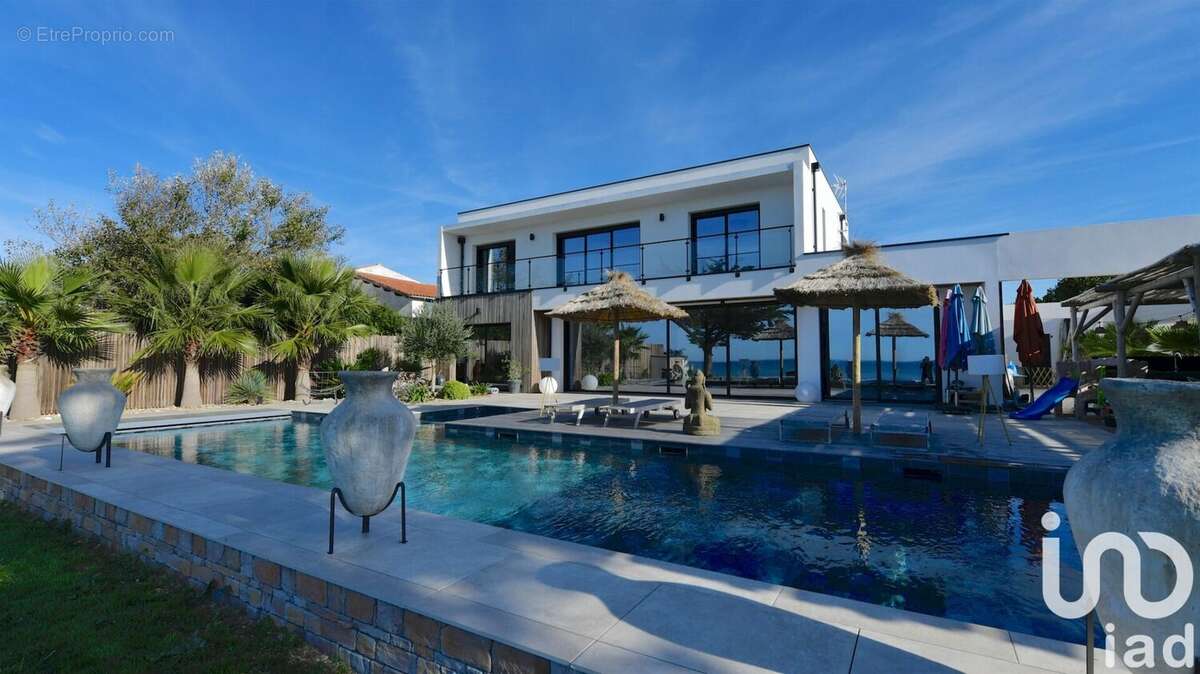 Photo 2 - Maison à ANGOULINS