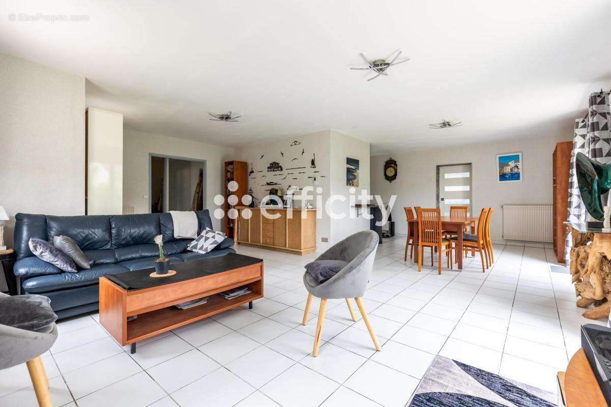 Maison à GUJAN-MESTRAS