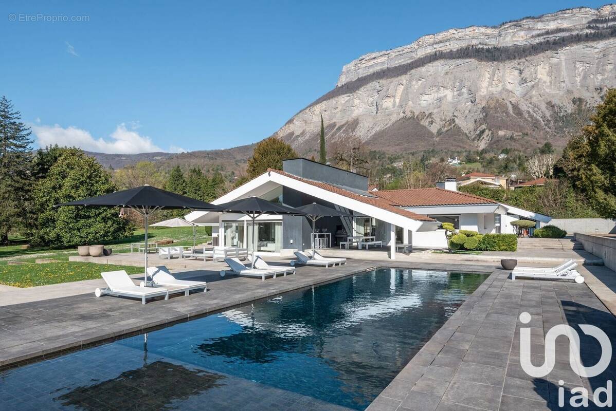 Photo 1 - Maison à MEYLAN