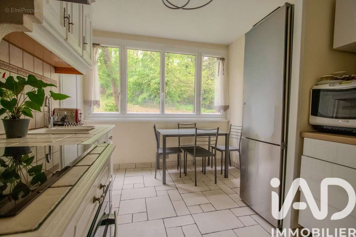 Photo 8 - Appartement à FONTENAY-LE-FLEURY