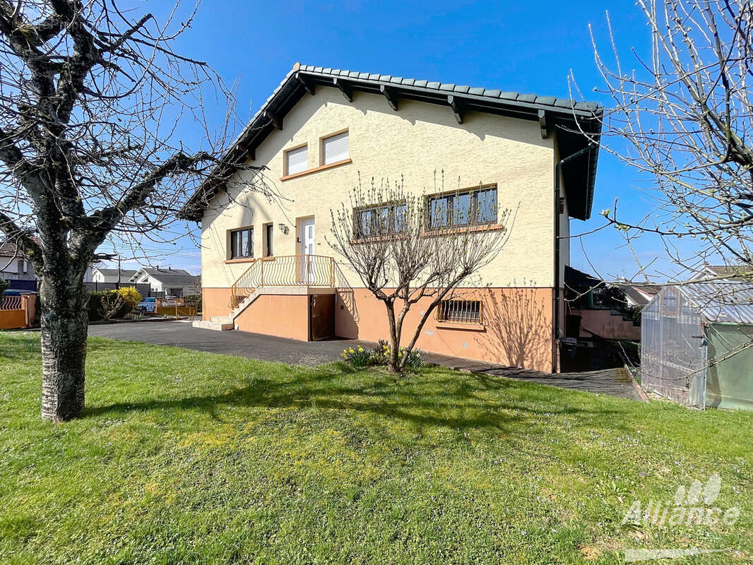 Maison à AUDINCOURT