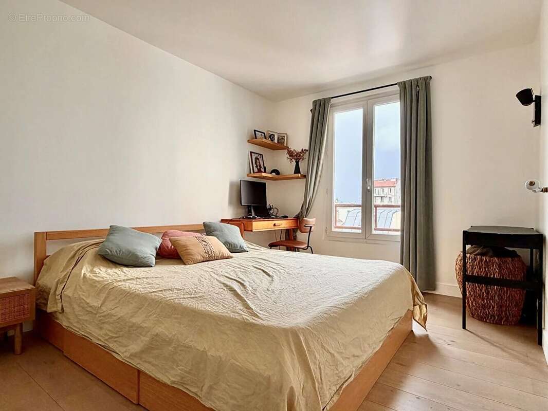 Appartement à COLOMBES