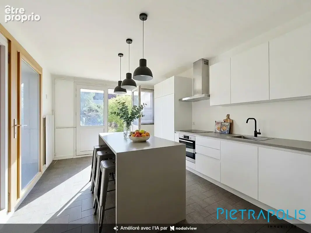 Appartement 4 pièces 84 m² à vendre à Crozet (01170) - photo 8