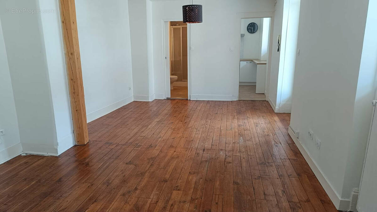 Appartement à VICHY