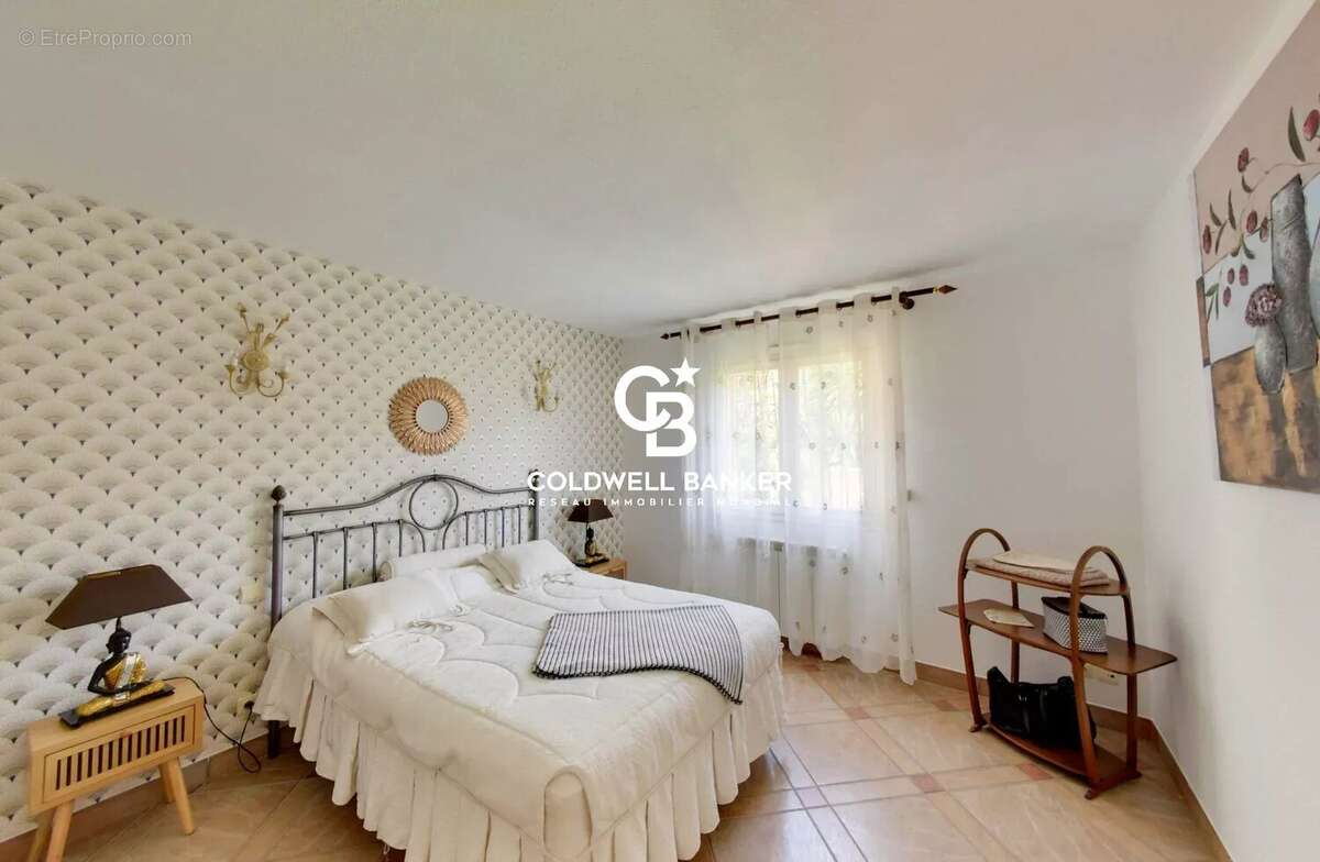 Maison à SAINT-CYPRIEN