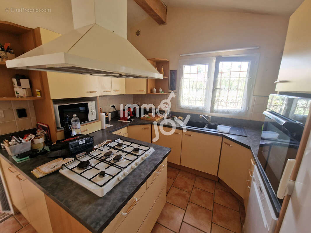 Maison à LEZIGNAN-CORBIERES