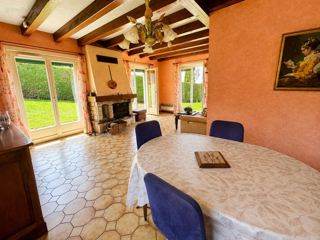 Maison à SAINTE-SIGOLENE