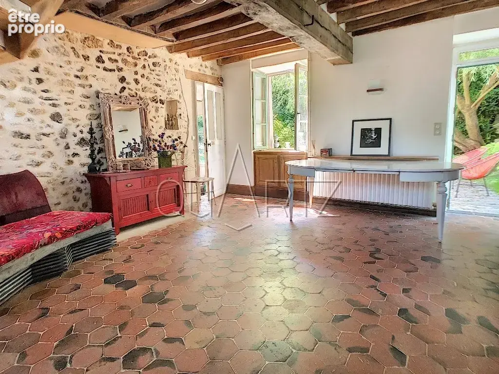 Charme absolu pour cette maison et sa dépendance - photo 4