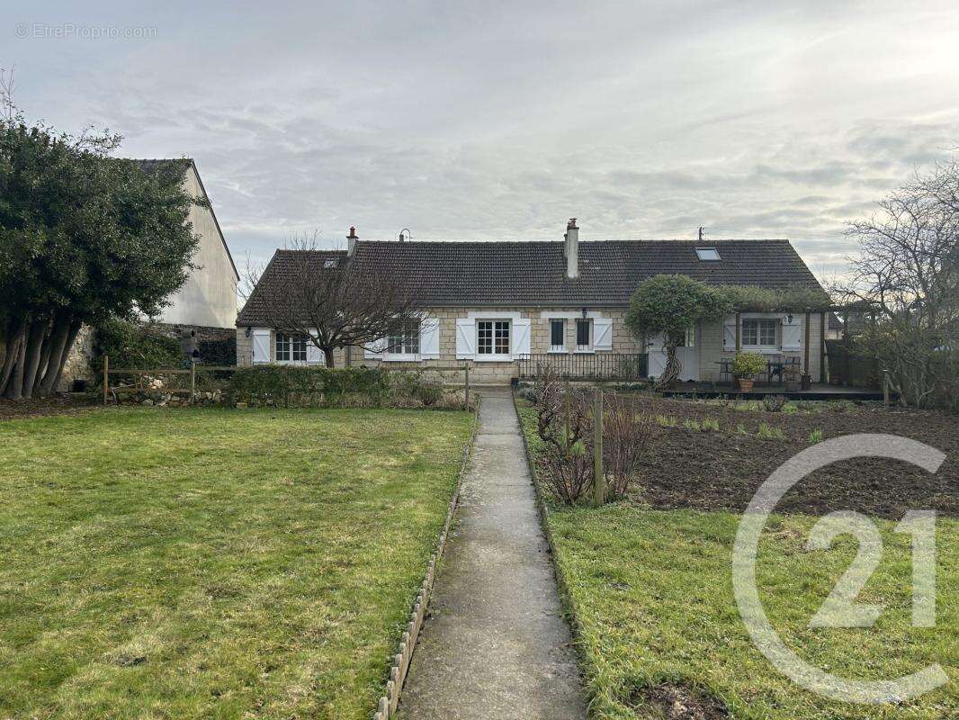 Maison à VILLERS-SOUS-SAINT-LEU
