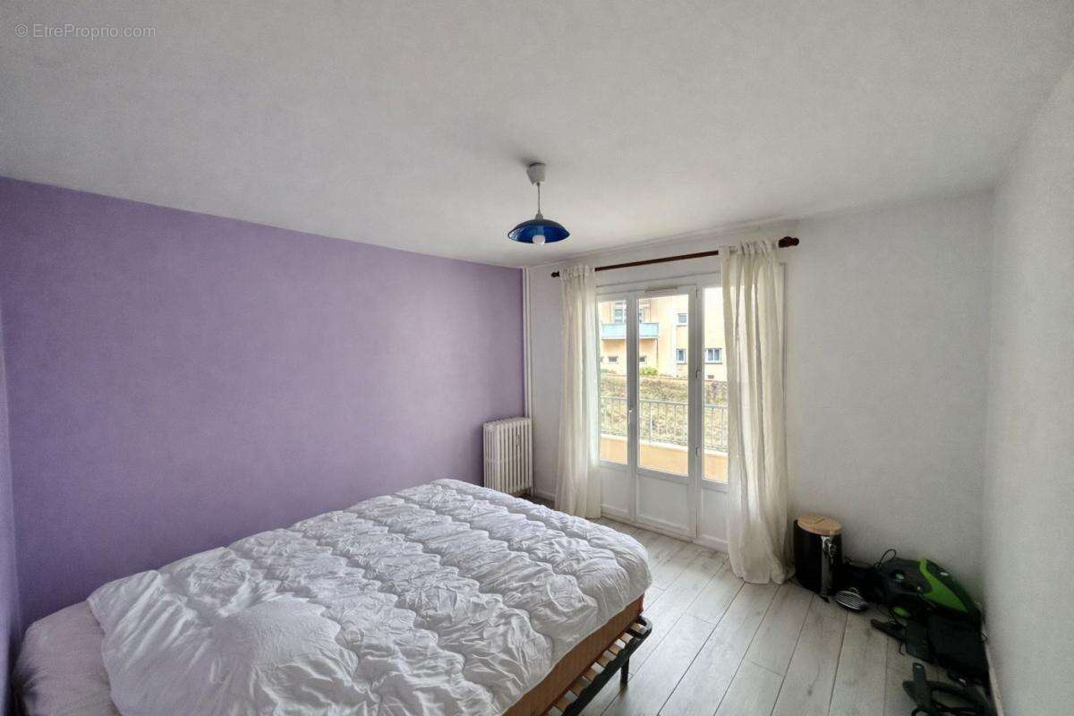 Appartement à LA VERPILLIERE