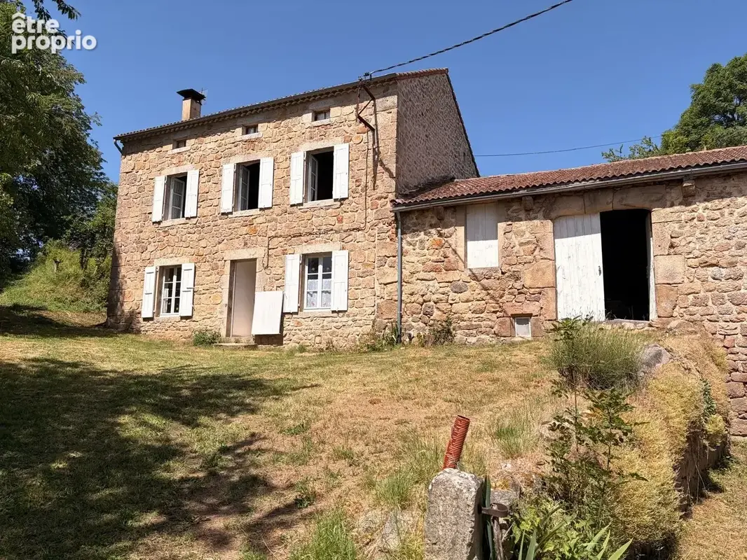 Ancien corps de ferme en pierres avec 1 700 m2 de terrain - photo 12