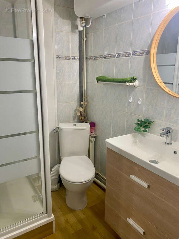 très beau studio avec balcon et parking - photo 4