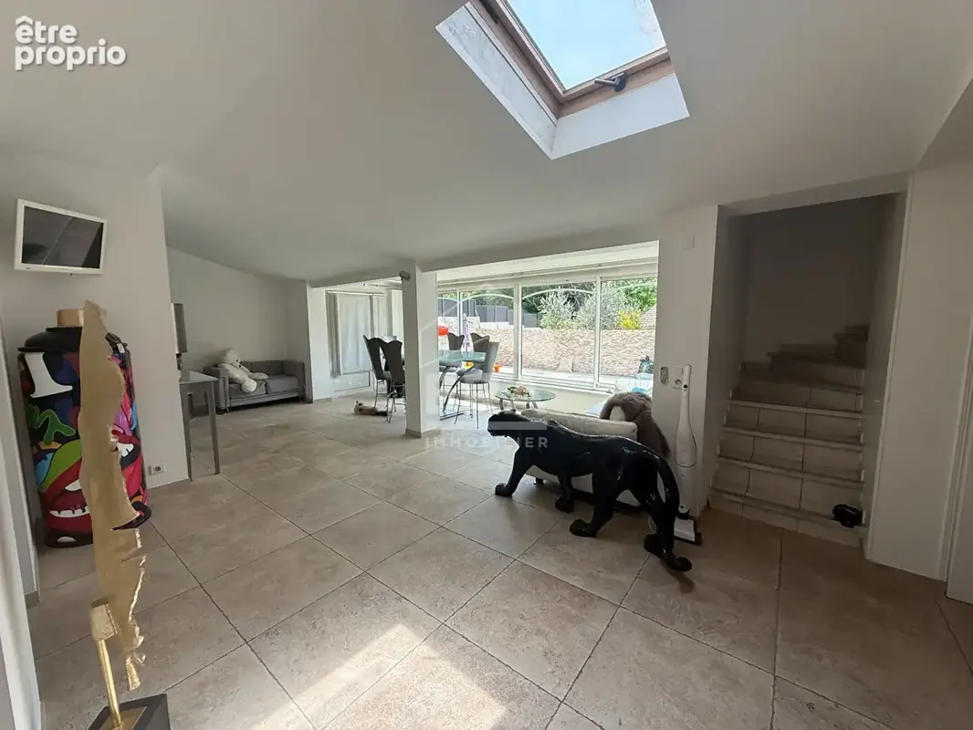 Maison 193m² à roquevaire - photo 4