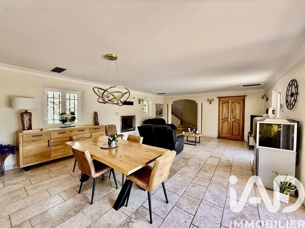 Photo 2 - Maison à VIDAUBAN