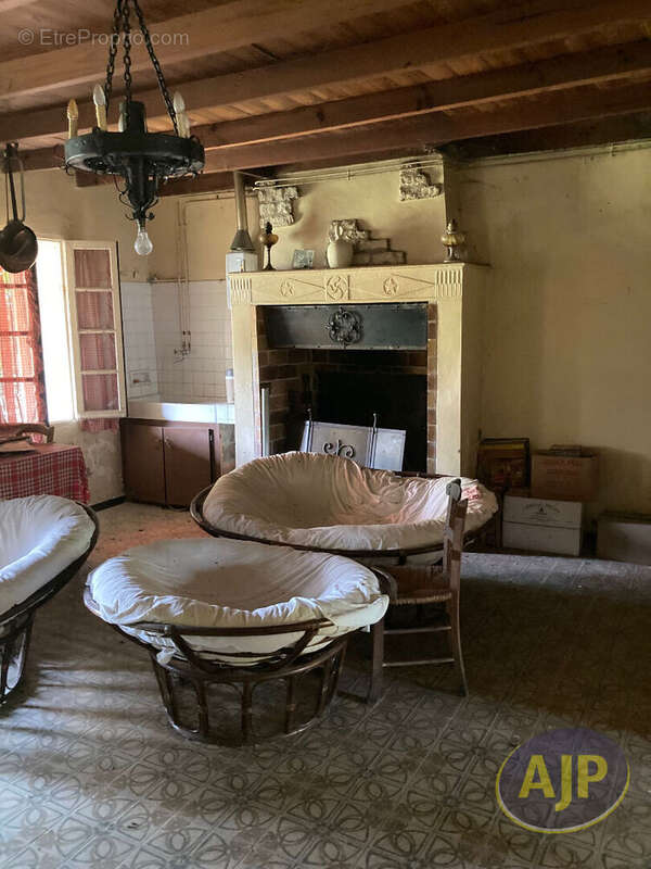 Maison à SAINT-LAURENT-MEDOC