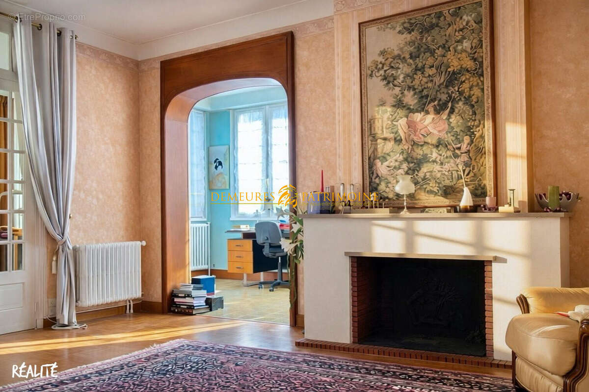 Maison à LA COURONNE
