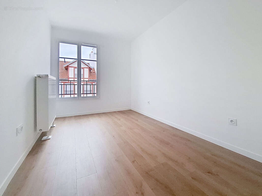 Appartement à SERRIS