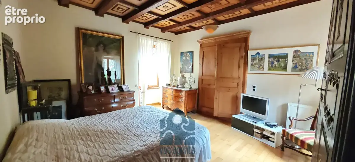 Authezat, Ancien Presbytère 250m2 sur un terrain de 250m2. - photo 11