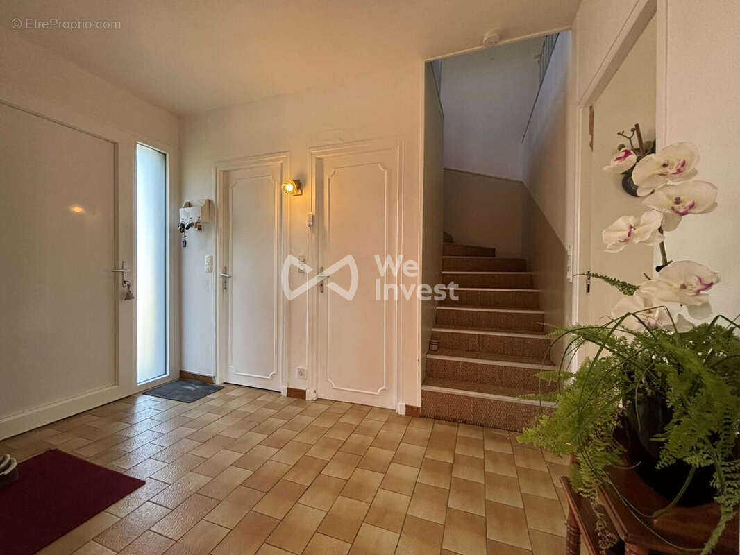 Maison à AIGLEMONT