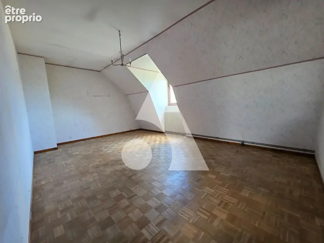 Charentonneau, Belle maison 7 pièces de 125 m2 - photo 12