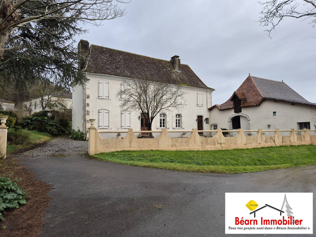 Maison à CASTAGNEDE