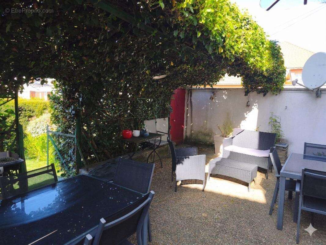 Maison à LA MURETTE