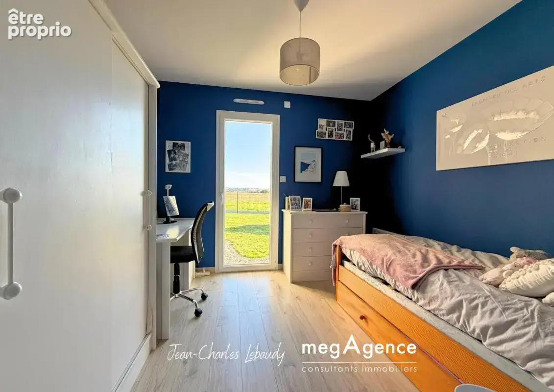 Maison moderne Plain Pied - 5 pièces - photo 5
