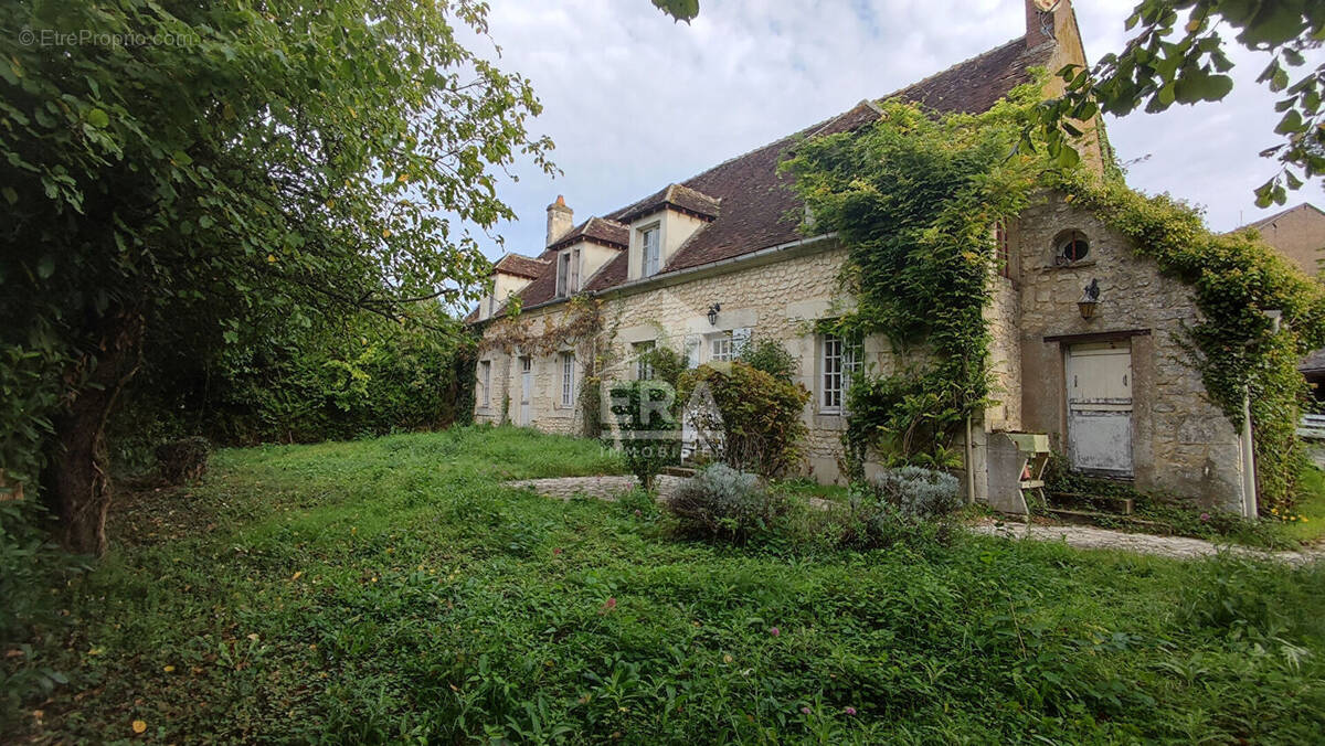 Maison à NOGENT-LE-ROTROU