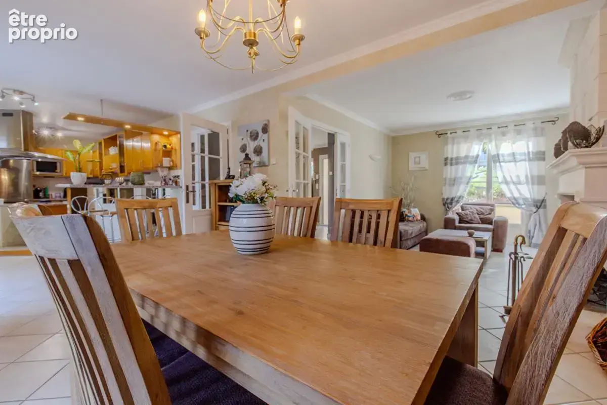 EXCLUSIVITÉ PROPRIÉTÉS-PRIVÉES - Maison d'exception, calme absolu et vue imprenable - photo 3