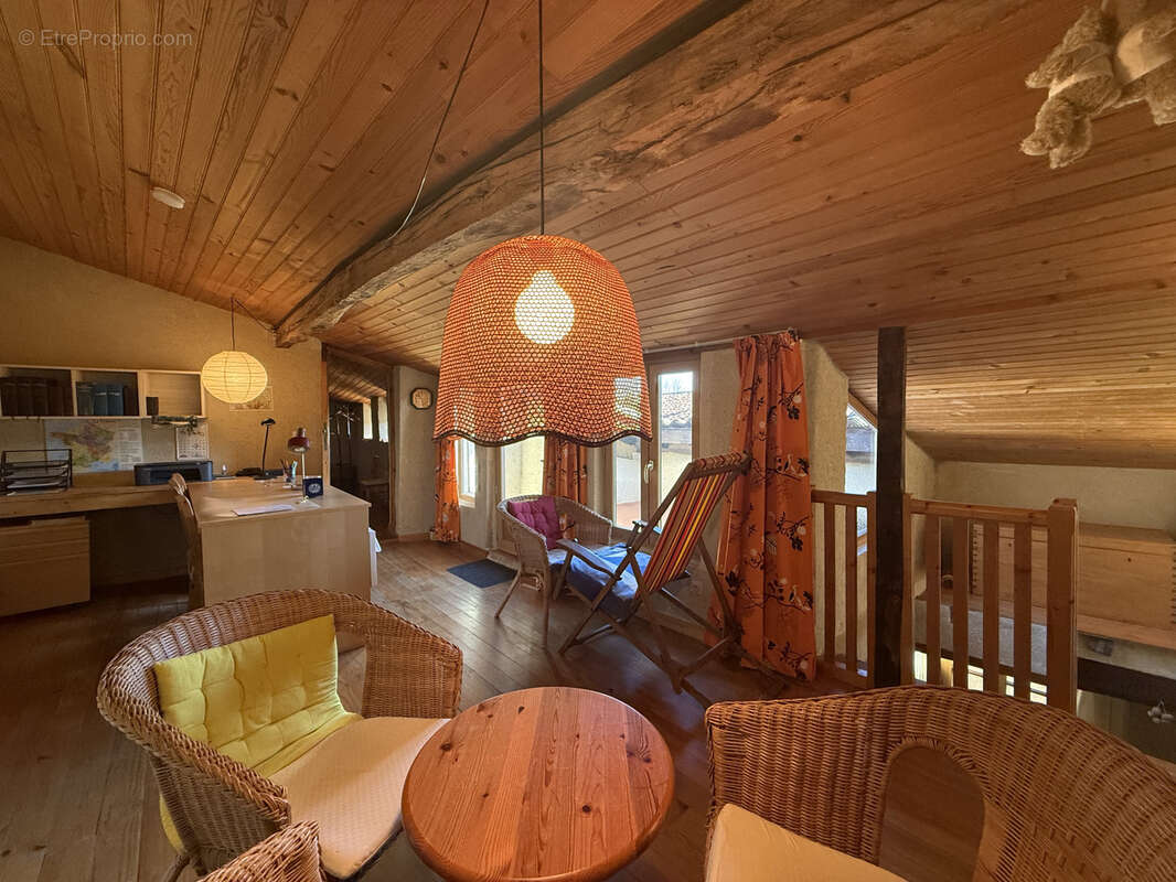 Maison de village avec terrasse de toit à Fourcès - photo 8