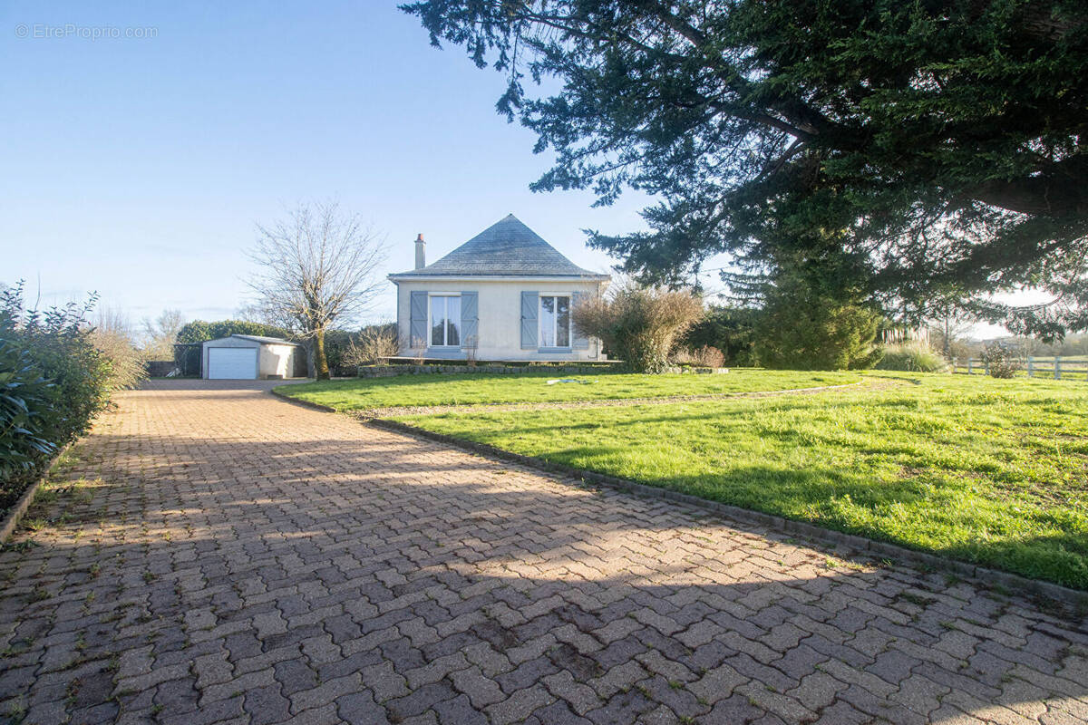 Maison à MURS-ERIGNE