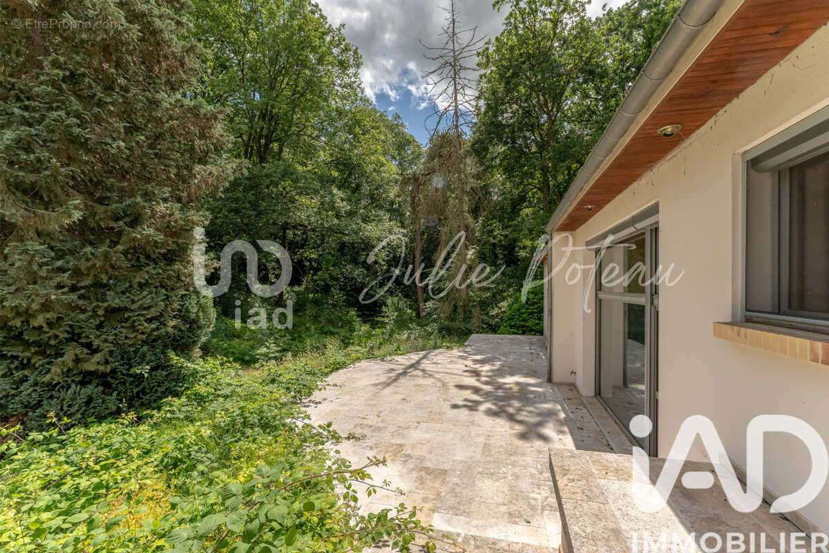 Maison 320 m² à Fere-En-Tardenois  - photo 3